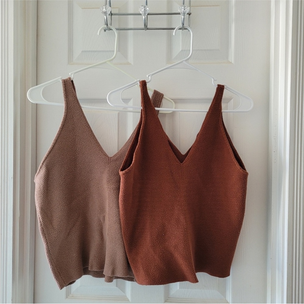 Bundle of 2 A&F sweater tanks XXL